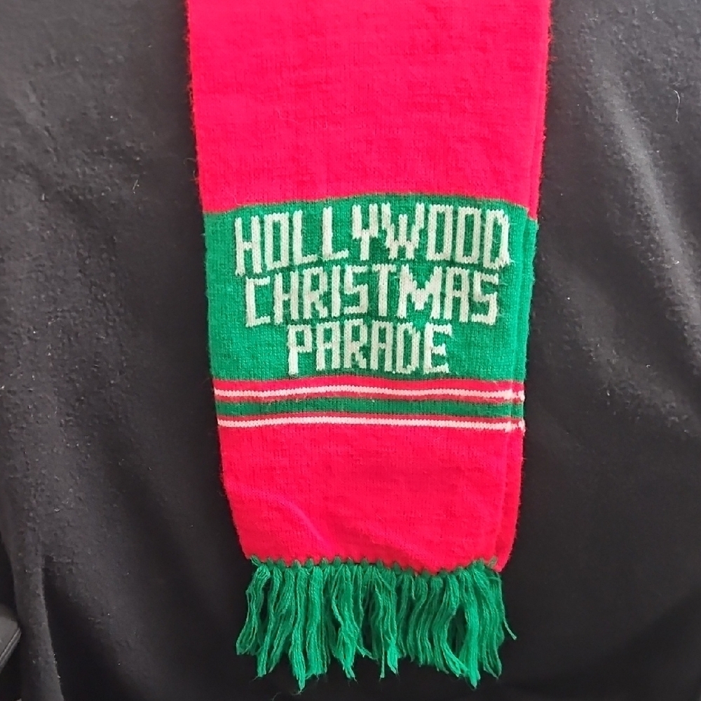 Vintage hollywood christmas parades scarf celebrity souvenir